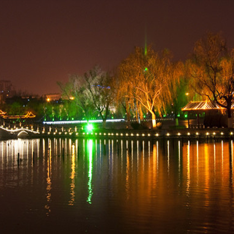 Jinan Daming Lake